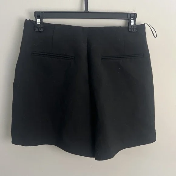 Zara Womens Black Wrap Front Asymmetrical Skort Mini Shorts Size Medium - Picture 4 of 4